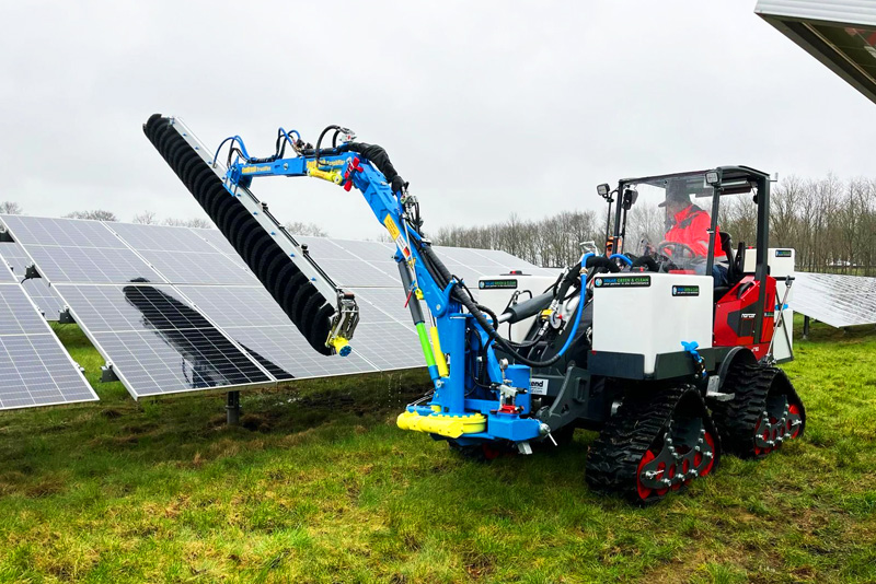 solar pannel cleaning